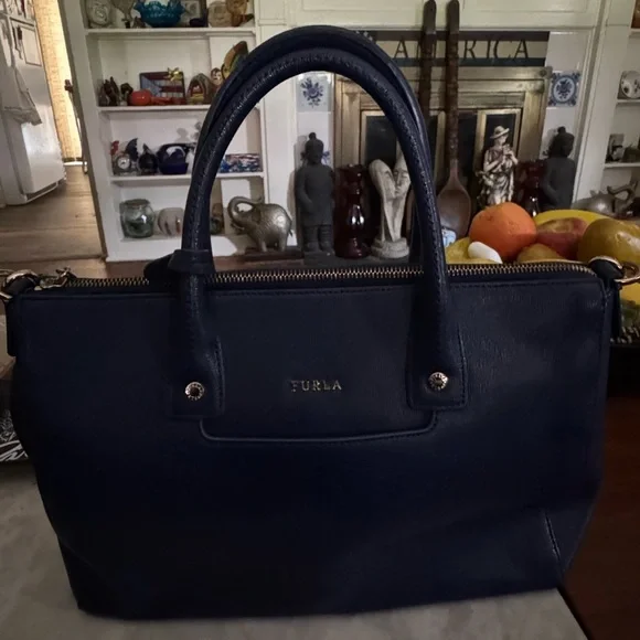 Furla Elegant Navy Blue Handbag - Picture 5 of 16